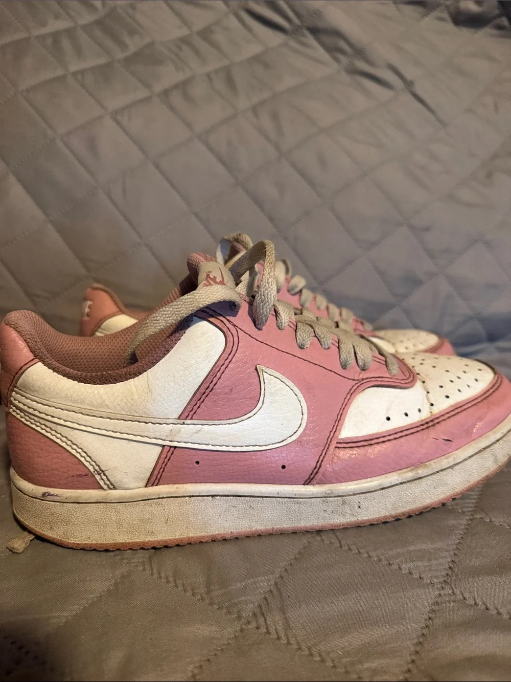 Nike Kids Pink and White Low-Top Sneakers
